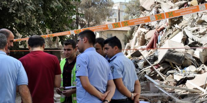 Diyarbakır’da Tahliye Edilen Binalarda Hasar Tespit Çalışmaları Başladı