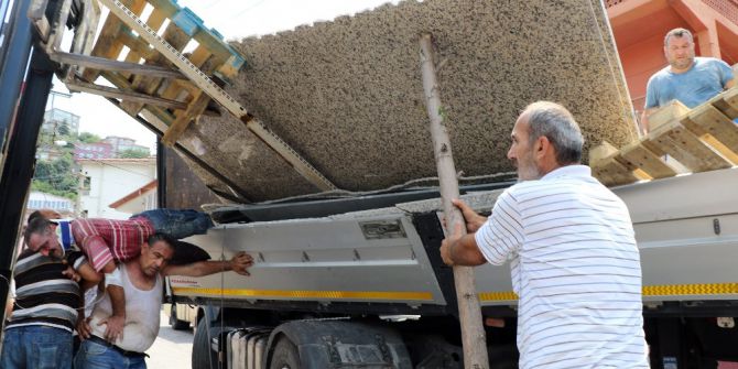 Mermer Yüklü Dorsede Kan Donduran Kazanın Görüntüleri