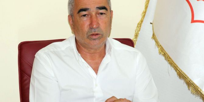 Samet Aybaba: "Türk Teknik Direktörlerinin Kendisini Sorgulaması Lazım"