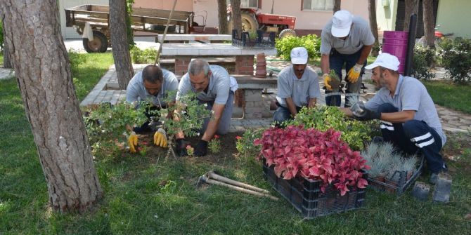 Şehzadeler’in Parkları Rengarenk