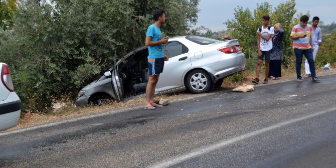 Karayoluna Sızan Motorin Kazalara Sebep Oldu