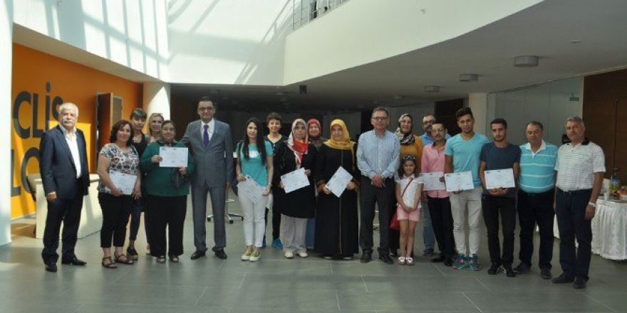 Kursiyer Girişimciler Sertifikalarını Aldı