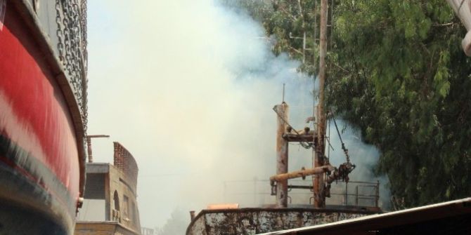 Tersanede Yangın Paniği
