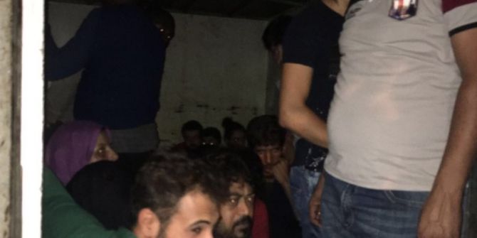 49 Göçmen Yakalandı, 3 Göçmen Kaçakçısı Tutuklandı