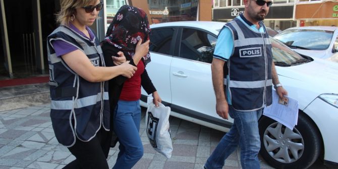 Polisten Yankesici Kadına Suçüstü