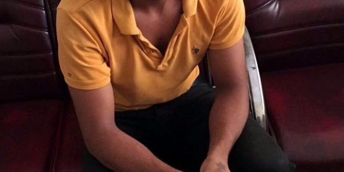 14 Yaşındaki Kızı "Çıplak Fotoğrafını Montajlamışlar" Diye Dolandırmak İstedi