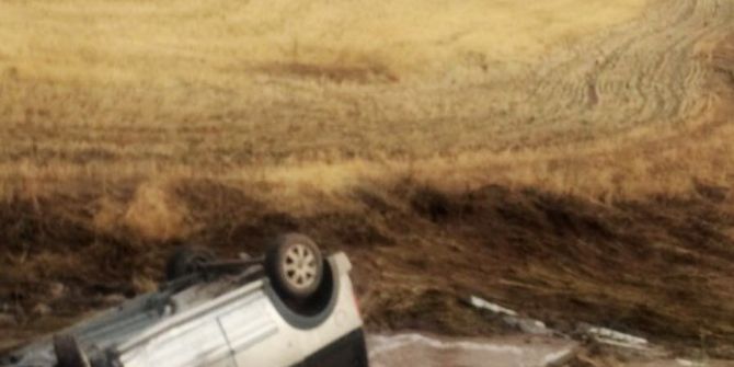 Sel Suları Aracı Sürükledi: 5 Yaralı