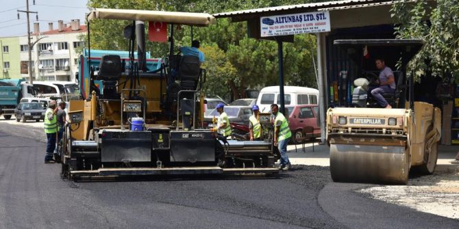 Turgutlu Küçük Sanayi Sitesinde Asfalt Çalışmaları Başladı