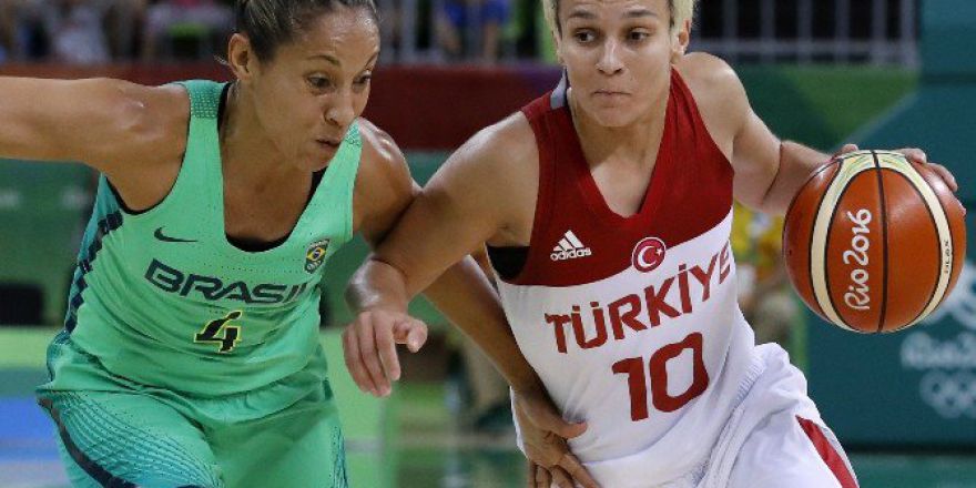 A Milliler Çeyrek Finalde