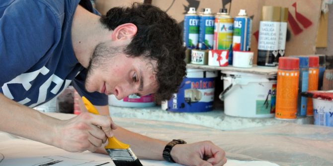 Tribünlerde Başladı, Artık Evlenecekler İçin Pankart Hazırlıyor