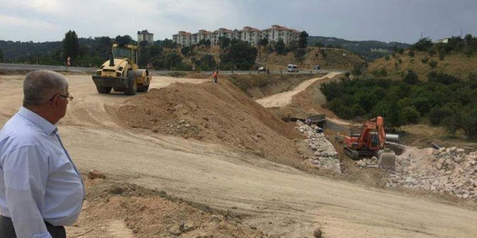 Şaphane’de Yürüyüş Yolu Ve Kavşak Çalışmaları