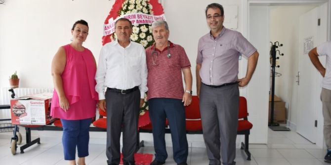 Bigadiç’te Başkan Avcu Aile Hekimlerini Ziyaret Etti