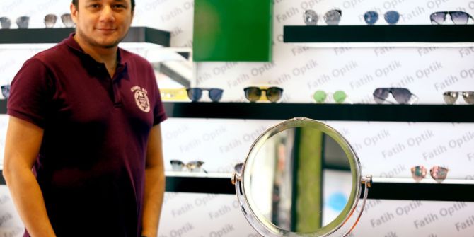 10 Liralık Gözlük Ömürlük Hatalara Yol Açabilir