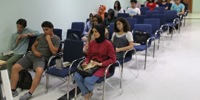 Genç Atölye, 10 Farklı Branşta Sakaryalı Gençlere Hizmet Sunuyor