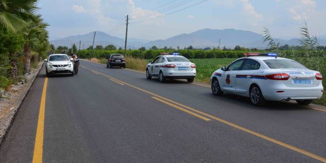 Ortaca’da Jandarmadan Denetim Ve Radar Uygulaması