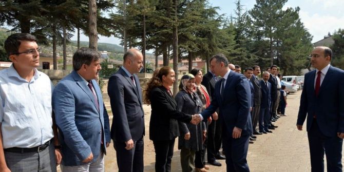 Vali Büyükakın İlçe Ve Beldeleri Ziyaret Etti