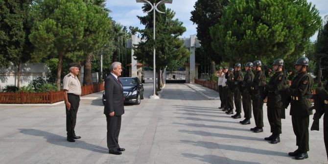 Vali Güvençer’den Yeni Komutana Ziyaret