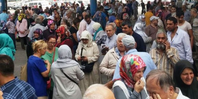 İzmit’ten İkinci Hac Kafilesi Uğurlandı