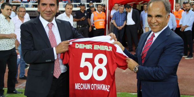 Otyakmaz: "Yeni sezonda güçlü bir Sivasspor izlettireceğiz"