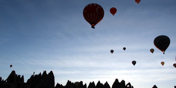 150 bin turist Kapadokya’yı gökyüzünden izledi