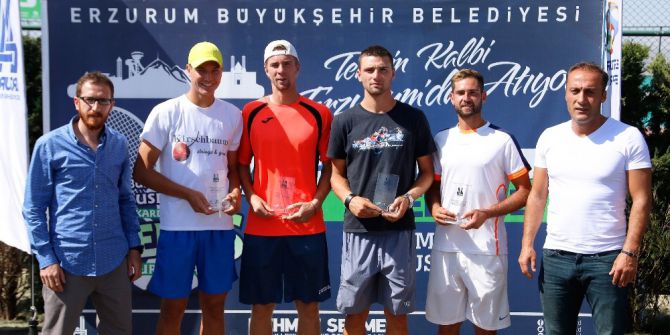 Erzurum’da ilk kupa sahibini buldu