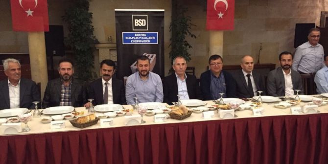 Vali Aktaş bims sanayicileri ile bir araya geldi