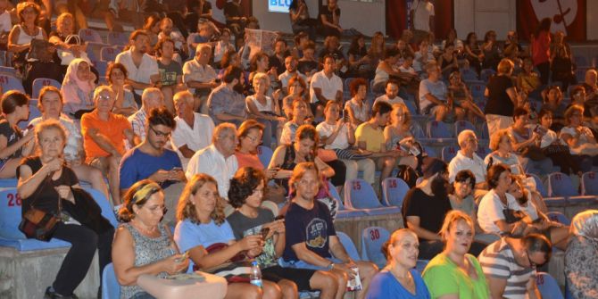 Kadıköy 15’inci Tiyatro Festivali başladı
