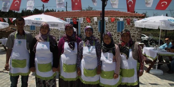 Köylü kadınlar turizmci oldu