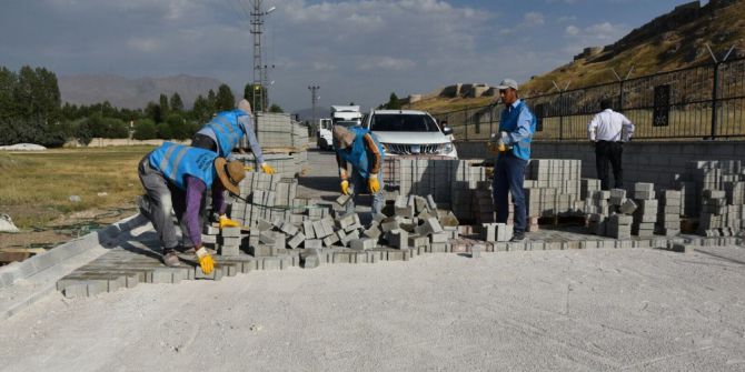 İpekyolu Belediyesi tarihi ve kültürel mirasa da sahip çıkıyor