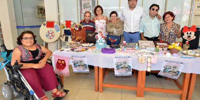 Foça’da engelliler yararına kermes