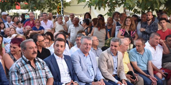 Edremit Kitap Fuarı açıldı