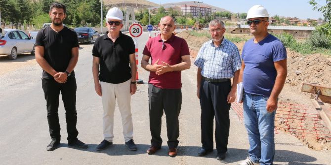 Yahyalı’da doğalgaz kazı çalışmaları başladı