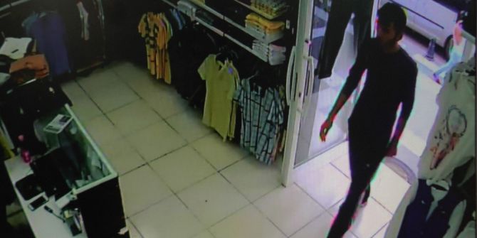 Cep telefonu hırsızlığı kamerada