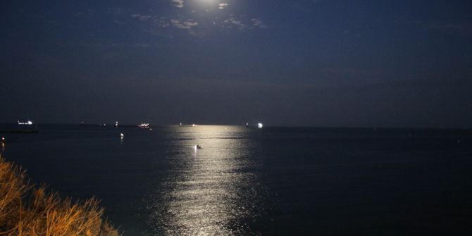 Tekirdağ’da yakamoz manzarası