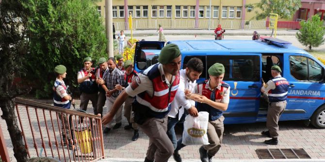 15 kişinin yaralandığı silahlı kavgada 3 zanlı tutuklandı