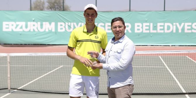 Kardelen Cup’ta şampiyon Lucas Catarina oldu