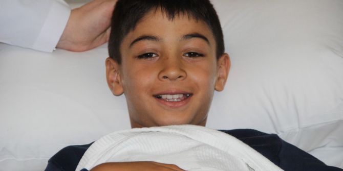 9 yaşındaki çocuğun delik kalbi ameliyatsız kapatıldı