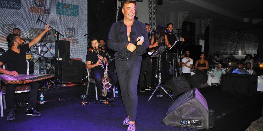 Fatih Ürek’ten Coşku Dolu Gece