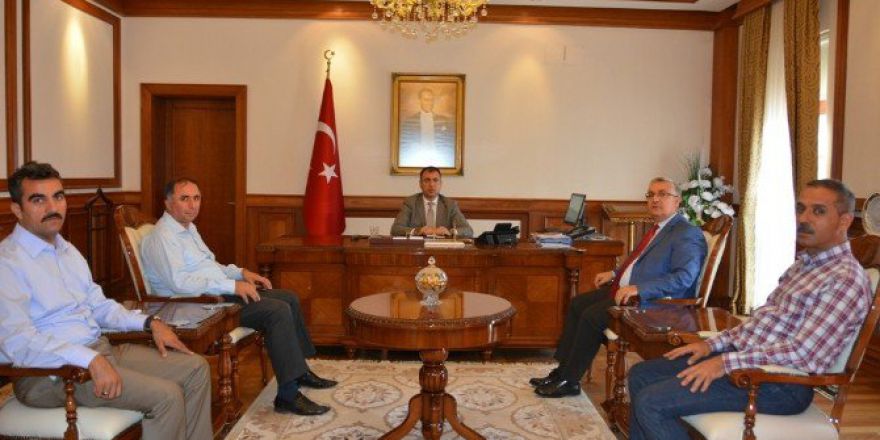 Poyraz Vali Toprak’ı Ziyaret Etti