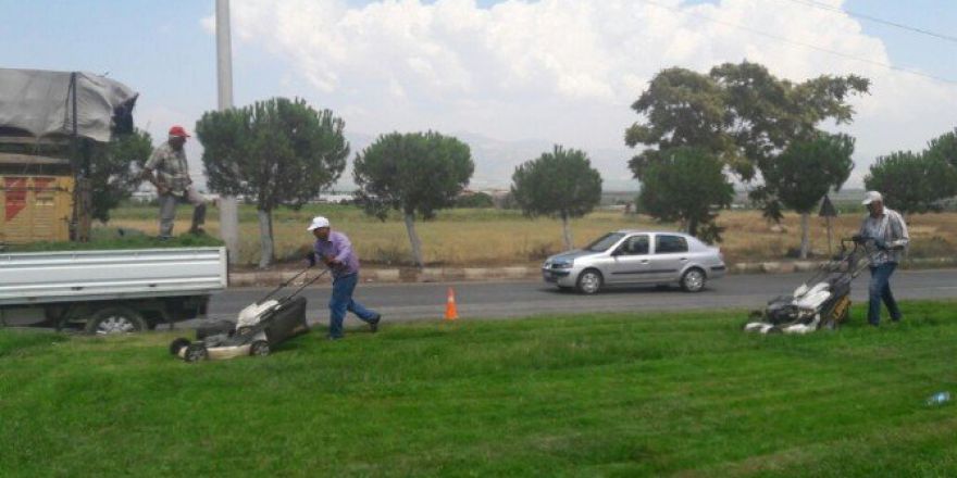 Alaşehir Parkları Bakımdan Geçirildi