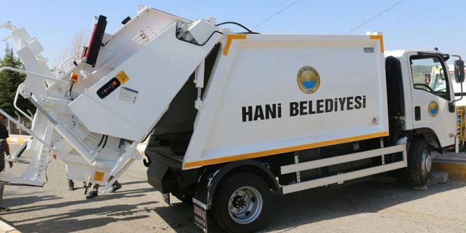 Hani Belediyesi filosuna 2 araç daha ekledi