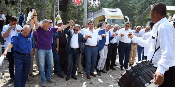 Karboğazı şenliklerinde Türk kültürü yaşatıldı