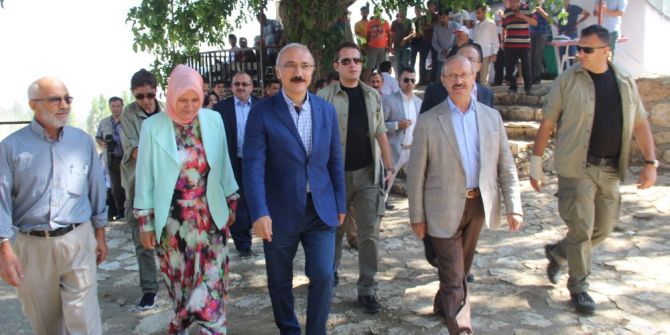 Bakan Elvan: "Güçlü Türkiye yolunda milletimize kimse engel olamayacak"