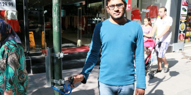 Bangladeşli öğrencinin bisikletini çaldılar