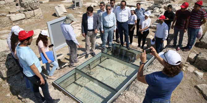 Bin 500 yıl önce yıkılan antik kentteki cadde onarılacak