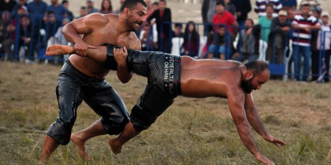 Feslikan’da Başpehlivan Fatih Atlı oldu