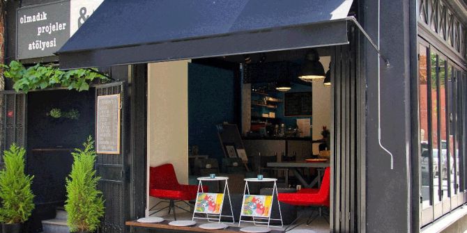 Okuma ve yazma sevdalılarının yeni adresi; Balat