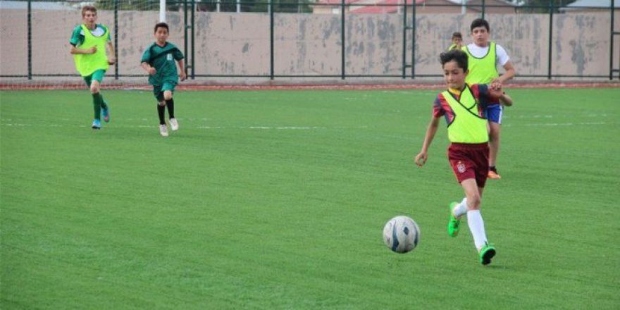 Yaz Kur’an Kursları Camiler Arası Yıldızlar Futbol Turnuvası Sona Erdi