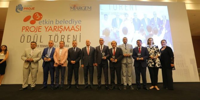 Mavi Ev’e büyük ödül