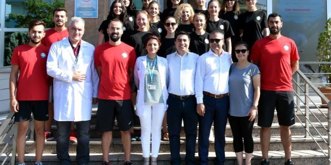 Salihli’nin Sultanları sağlık kontrolünden geçti